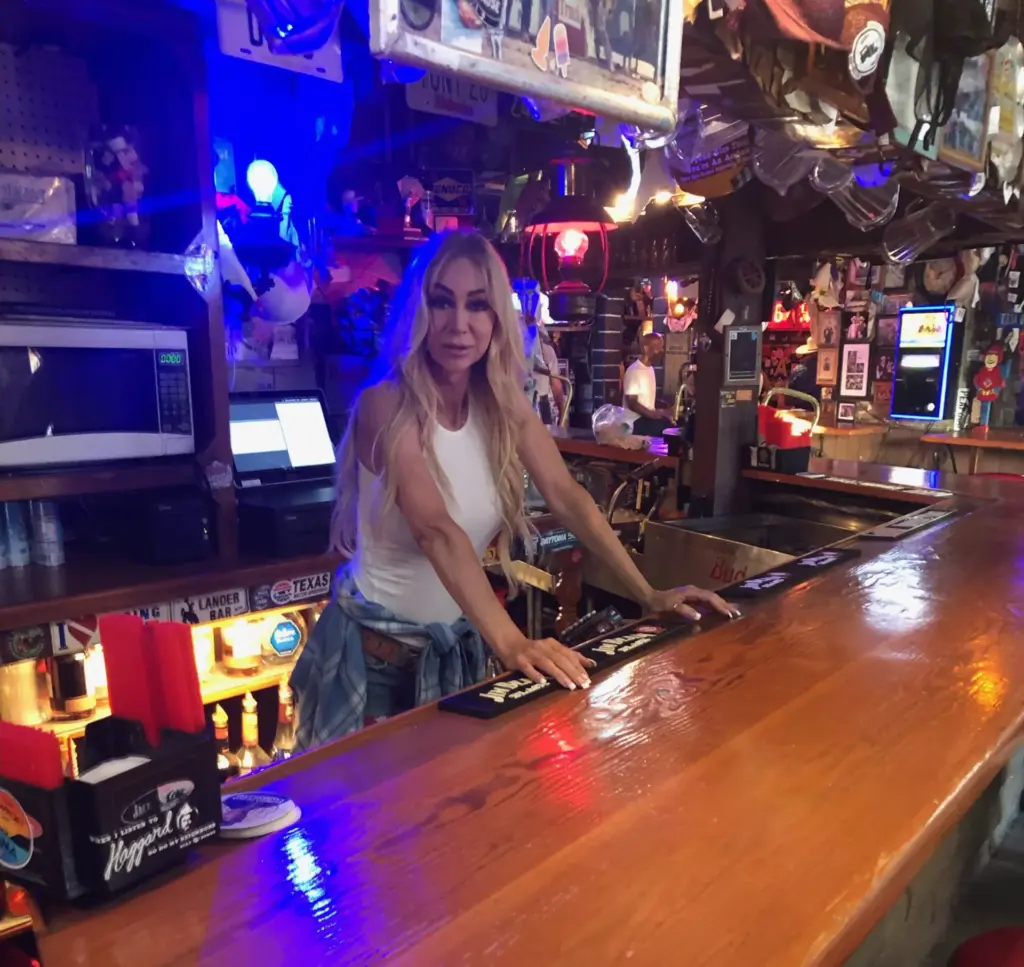 Bartender at Swallow's Inn